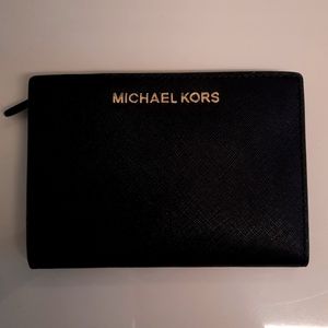 Michael Kors Ladies Leather Wallet